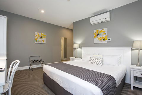 CH Boutique Hotel & Apartments, Ascend Hotel Collection - Accommodation Redcliffe 24