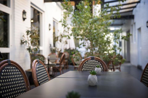 CH Boutique Hotel & Apartments, Ascend Hotel Collection - Accommodation Redcliffe 31