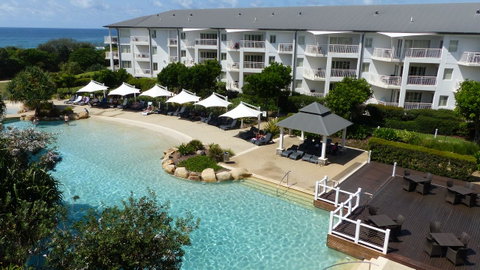 SaltBeach2302 - Accommodation Redcliffe 2