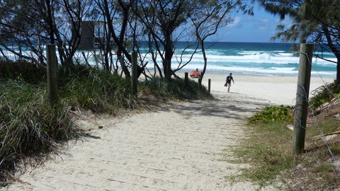 SaltBeach2302 - Accommodation Redcliffe 13