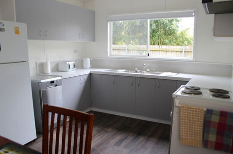 Little Gem - Accommodation Redcliffe 3