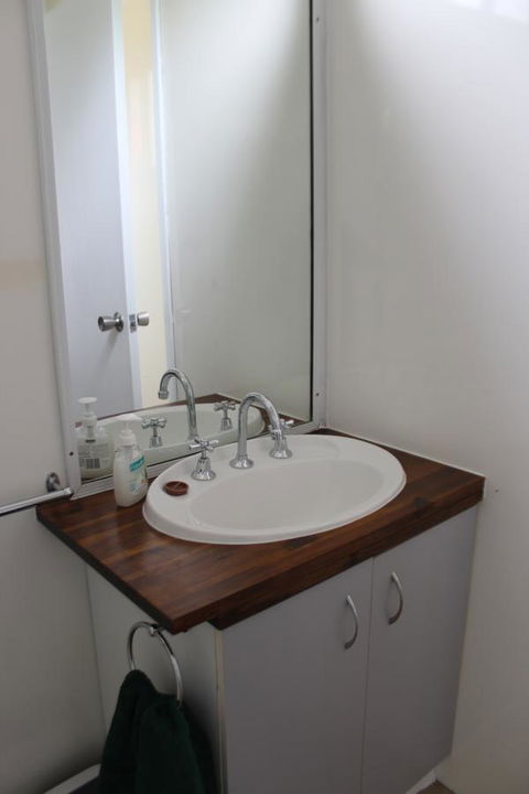Little Gem - Accommodation Redcliffe 11