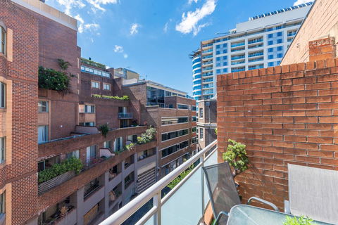 Apartments In Pyrmont - Accommodation Redcliffe 20