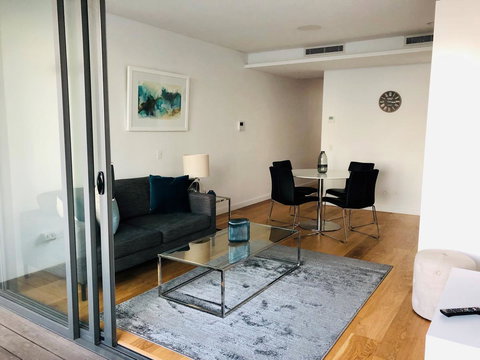 Wyndel Apartments Neutral Bay - Military - Accommodation Redcliffe 0