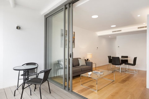 Wyndel Apartments Neutral Bay - Military - Accommodation Redcliffe 10