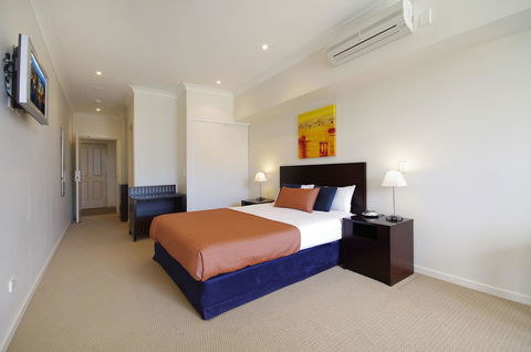 Macquarie Waters Boutique Apartment Hotel - Accommodation Redcliffe 26