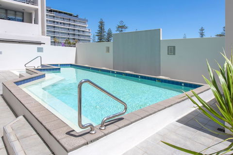 Macquarie Waters Boutique Apartment Hotel - Accommodation Redcliffe 4