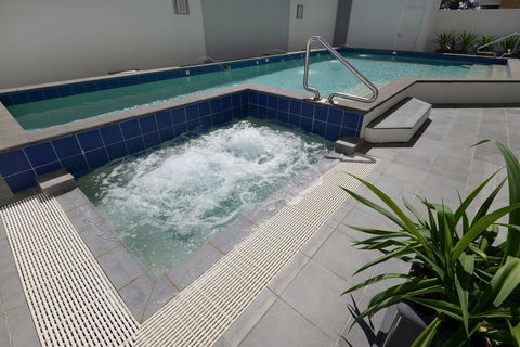 Macquarie Waters Boutique Apartment Hotel - Accommodation Redcliffe 10
