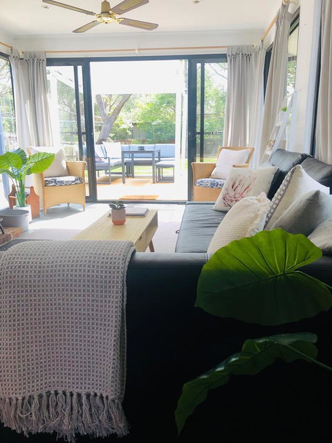 Little Blue Beach House - Accommodation Redcliffe 14
