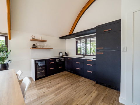 Waves Byron Bay - Accommodation Redcliffe 12