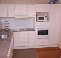 Bellhaven 2 17 Willow Street - Accommodation Redcliffe