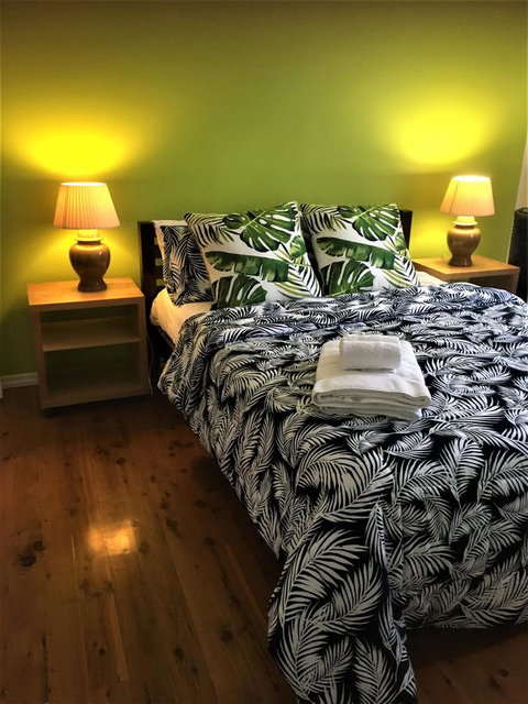 Yigala House - Accommodation Redcliffe 22