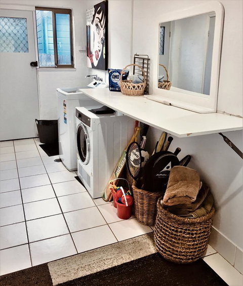 Yigala House - Accommodation Redcliffe 30