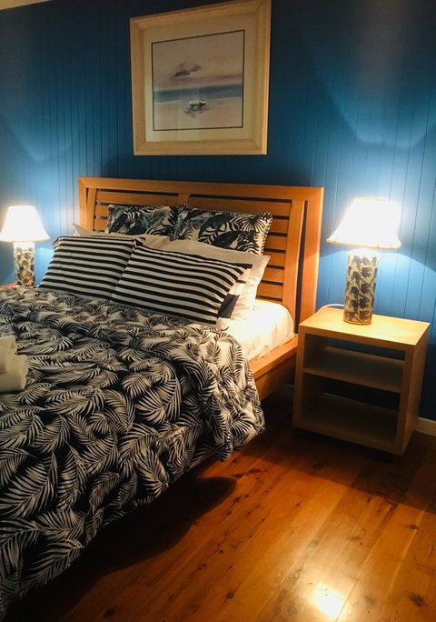 Yigala House - Accommodation Redcliffe 25