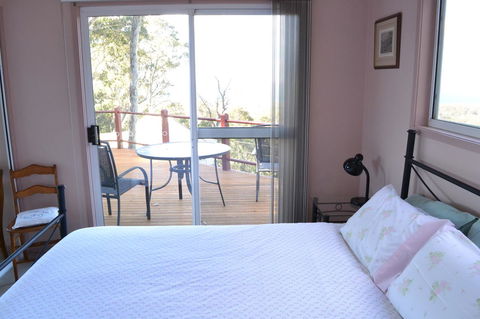 Bundle Hill Cottages - Accommodation Redcliffe 25