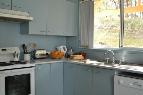 Bundle Hill Cottages - Accommodation Redcliffe 32