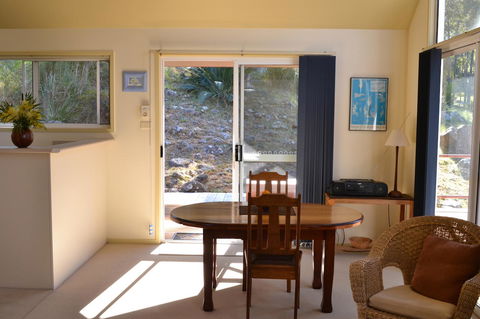 Bundle Hill Cottages - Accommodation Redcliffe 42