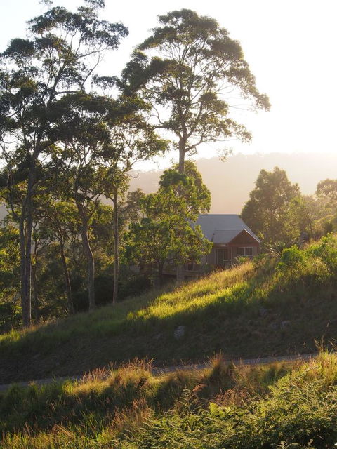 Bundle Hill Cottages - Accommodation Redcliffe 0