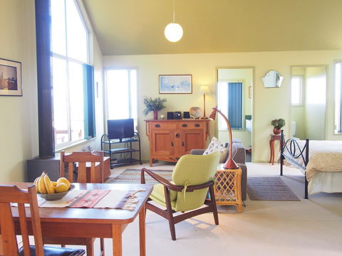 Bundle Hill Cottages - Accommodation Redcliffe 21