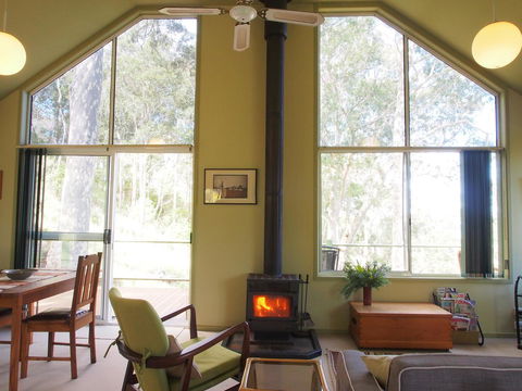 Bundle Hill Cottages - Accommodation Redcliffe 13