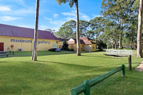 Huskisson Holiday Motel Cabins - Accommodation Redcliffe 9