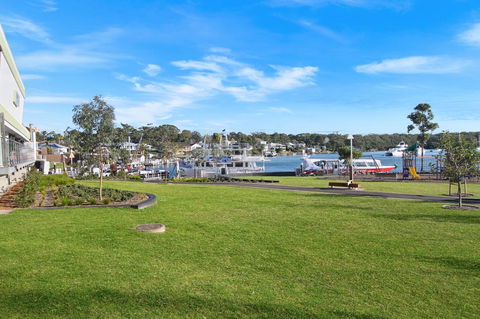 Huskisson Holiday Motel Cabins - Accommodation Redcliffe 10