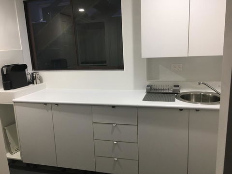 Arena Blanca Studio Apartment - Accommodation Redcliffe 15