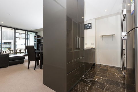 Lakefront 116 Kingston ACT - Accommodation Redcliffe 12