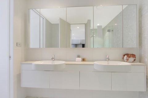 Lakefront 116 Kingston ACT - Accommodation Redcliffe 19