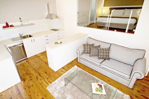 Wine Country Villas - Accommodation Redcliffe 21