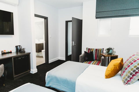 Coniston Hotel Wollongong - Accommodation Redcliffe 5