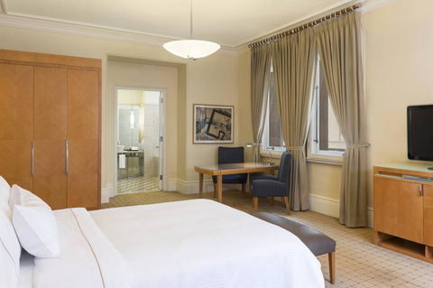 The Fullerton Hotel Sydney - Accommodation Redcliffe 44