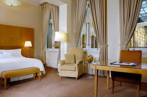 The Fullerton Hotel Sydney - Accommodation Redcliffe 40