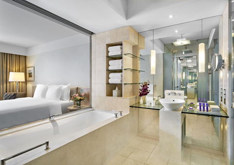 The Fullerton Hotel Sydney - Accommodation Redcliffe 2