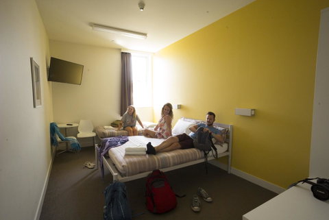 YHA Sydney Harbour - Accommodation Redcliffe 3