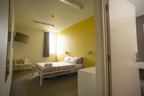 YHA Sydney Harbour - Accommodation Redcliffe 16