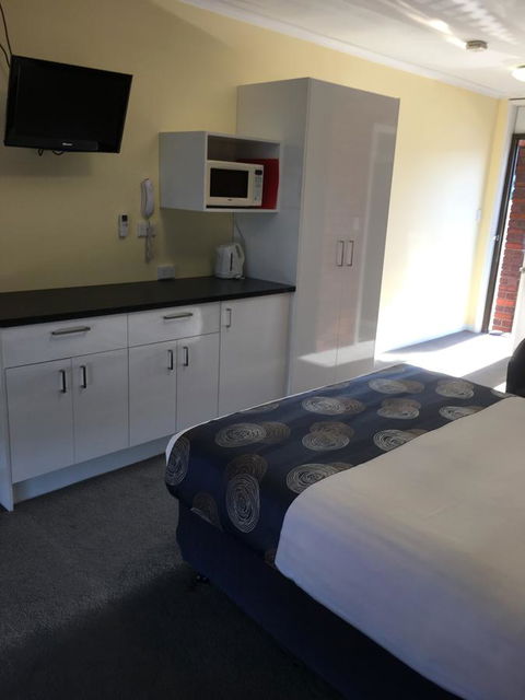 Pelican Motor Inn - Accommodation Redcliffe 1