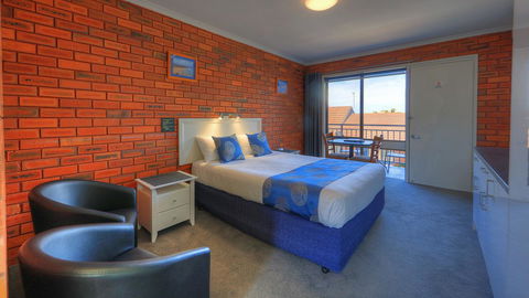 Pelican Motor Inn - Accommodation Redcliffe 2