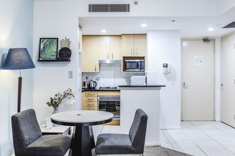 DD Apartments Chinatown - Accommodation Redcliffe 4