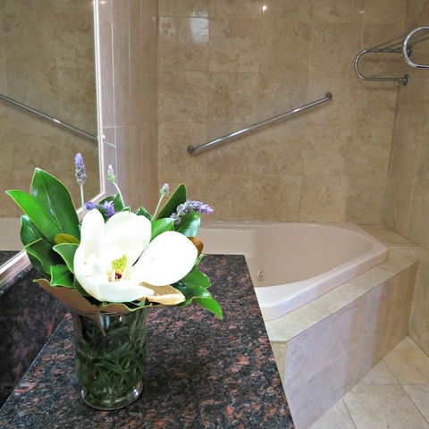 Best Western Plus Goulburn - Accommodation Redcliffe 18