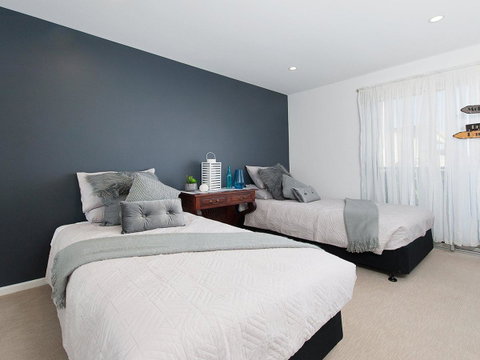 Blue View @ Fingal Bay - Accommodation Redcliffe 26