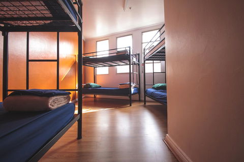 Mad Monkey Kings Cross - Accommodation Redcliffe 15