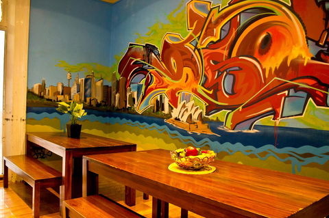 Mad Monkey Kings Cross - Accommodation Redcliffe 0