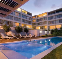 Oaks Lure - Accommodation Redcliffe