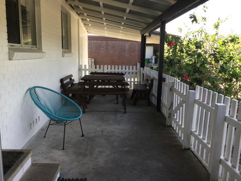 Hat Head Beach Cottage 1 - Accommodation Redcliffe 3