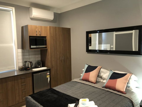 The Mark Studios - Accommodation Redcliffe 14