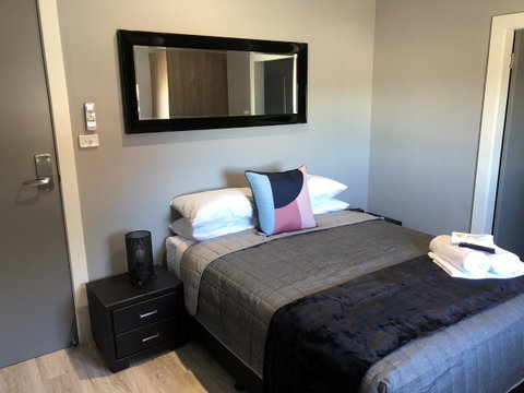 The Mark Studios - Accommodation Redcliffe 8