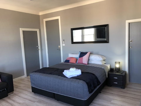 The Mark Studios - Accommodation Redcliffe 22