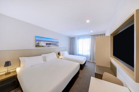 Travelodge Hotel Sydney Airport - Accommodation Redcliffe 5