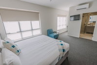 Book Hamilton Accommodation Vacations Accommodation Redcliffe Accommodation Redcliffe